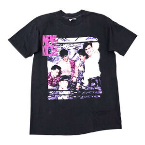 New Kids on the Block Magic Summer Tour T-Shirt Vintage 1990s Concert Large